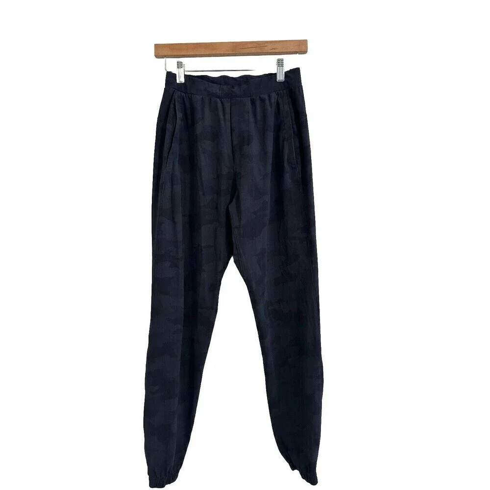 Lululemon Surge Jogger *29